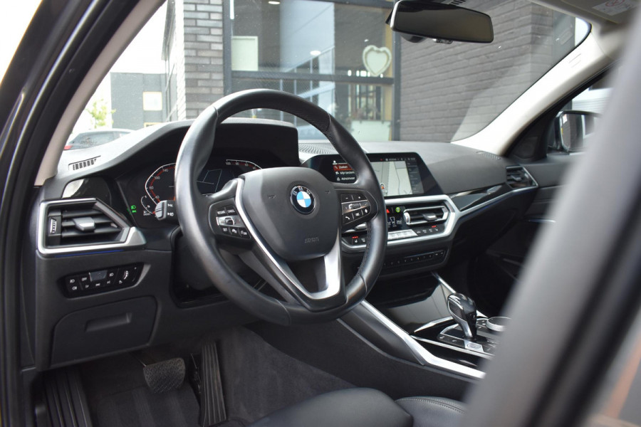 BMW 3 Serie Touring 320d 190PK Aut. Executive | LED | 19 Inch | Navi | Incl. garantie