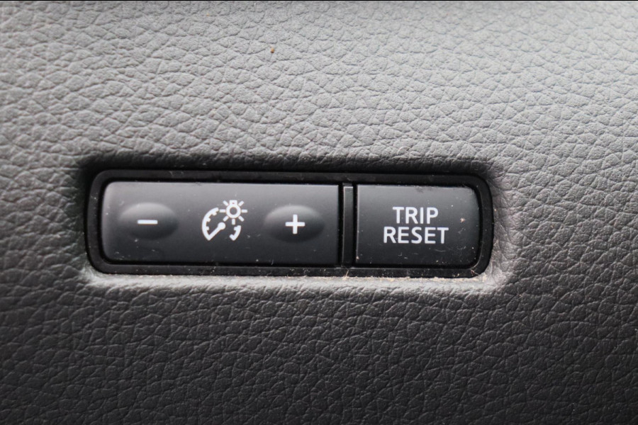 Nissan QASHQAI 1.3 DIG-T N-Connecta Carplay Panorama Camera Navigatie *1e Eigenaar*