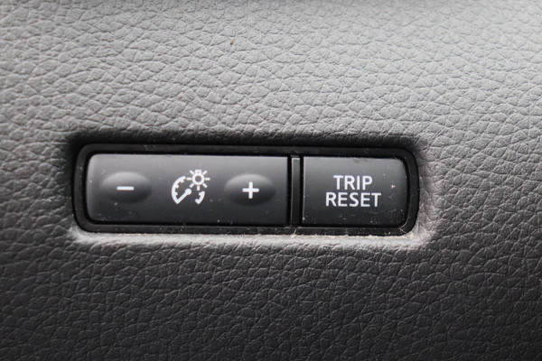 Nissan QASHQAI 1.3 DIG-T N-Connecta Carplay Panorama Camera Navigatie *1e Eigenaar*