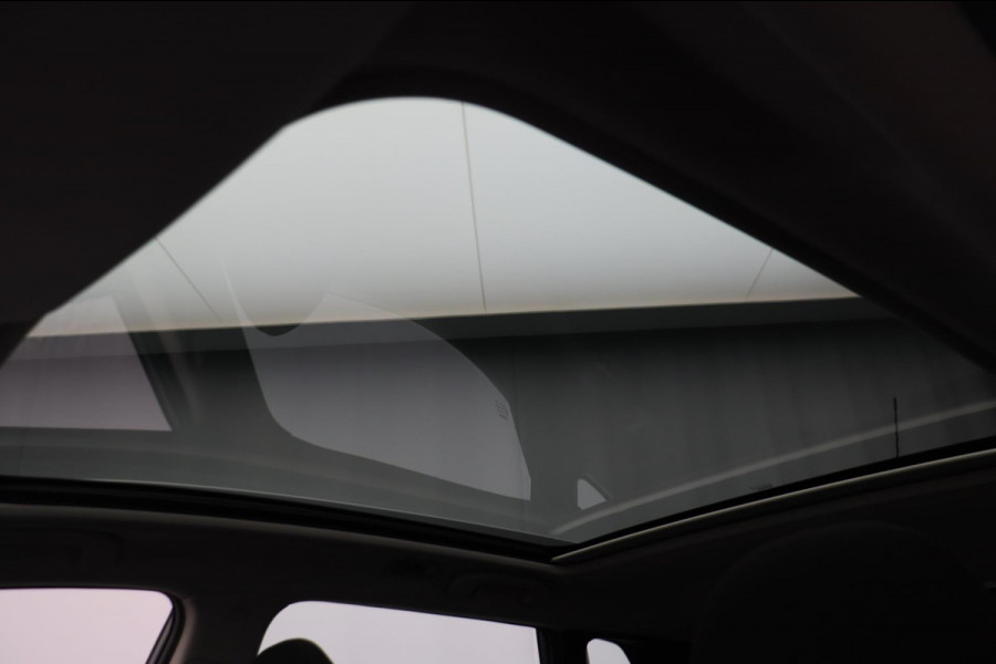 Nissan QASHQAI 1.3 DIG-T N-Connecta Carplay Panorama Camera Navigatie *1e Eigenaar*