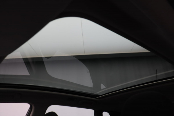 Nissan QASHQAI 1.3 DIG-T N-Connecta Carplay Panorama Camera Navigatie *1e Eigenaar*