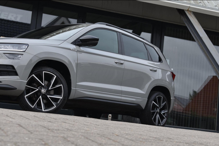 Škoda Karoq 1.5 TSI ACT Sportline | TREKHAAK | CANTON | VIRTUAL COCKPIT | ACC | APPLE CARPLAY | ANDROID AUTO | STUURVERWARMING