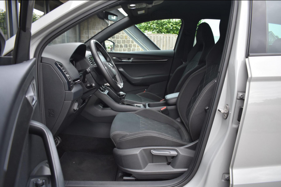 Škoda Karoq 1.5 TSI ACT Sportline | TREKHAAK | CANTON | VIRTUAL COCKPIT | ACC | APPLE CARPLAY | ANDROID AUTO | STUURVERWARMING