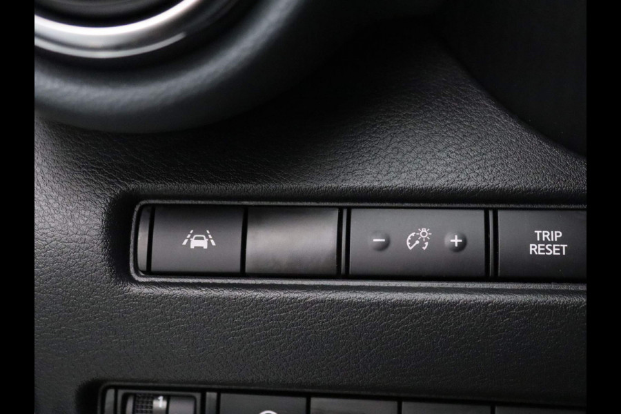 Nissan Juke 117pk DIG-T N-Connecta Camera | Carplay | Climate | Parksens. achter