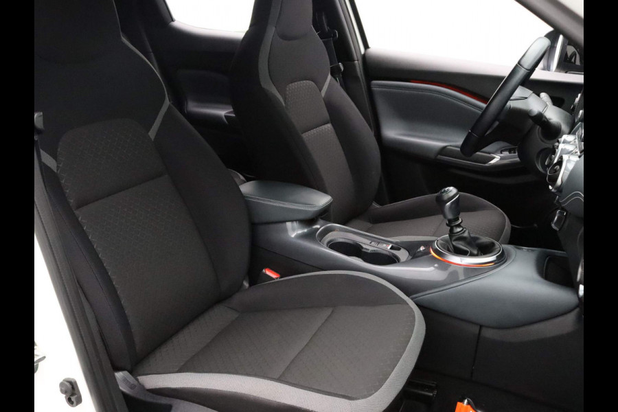 Nissan Juke 117pk DIG-T N-Connecta Camera | Carplay | Climate | Parksens. achter