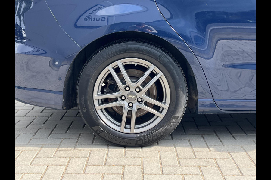 Ford S-Max 2.5 FHEV Titanium 190pk | Panoramadak | Trekhaak | Adaptieve Cruise | Winterpack