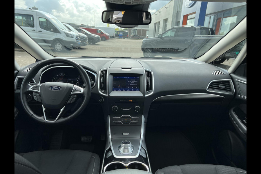 Ford S-Max 2.5 FHEV Titanium 190pk | Panoramadak | Trekhaak | Adaptieve Cruise | Winterpack