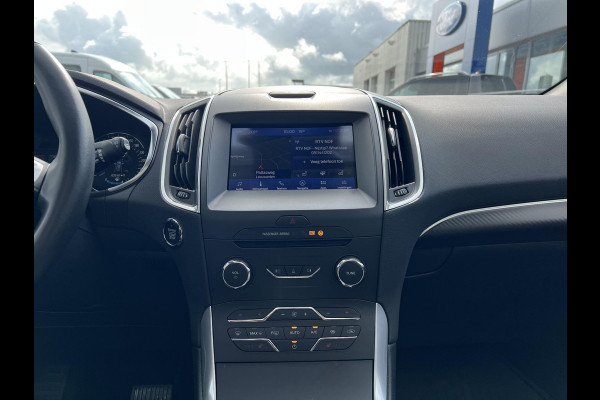 Ford S-Max 2.5 FHEV Titanium 190pk | Panoramadak | Trekhaak | Adaptieve Cruise | Winterpack