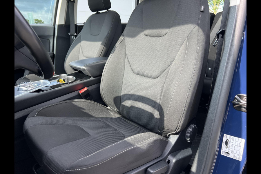 Ford S-Max 2.5 FHEV Titanium 190pk | Panoramadak | Trekhaak | Adaptieve Cruise | Winterpack