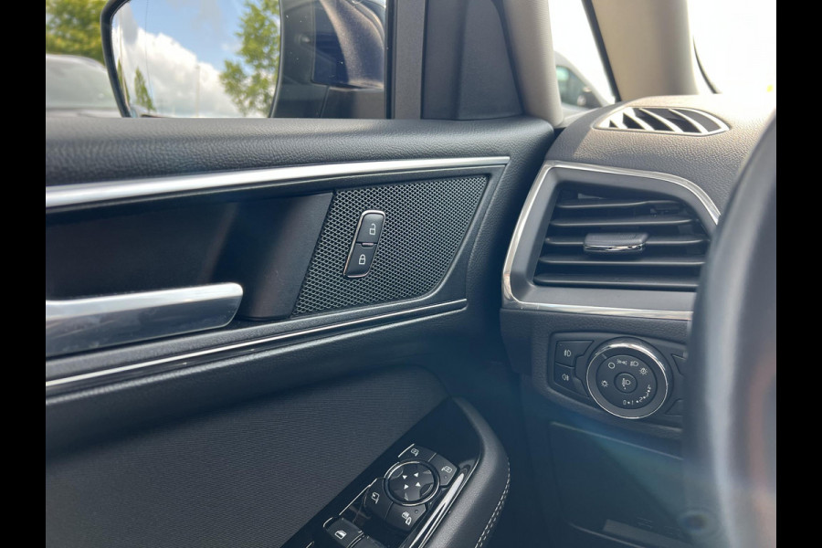 Ford S-Max 2.5 FHEV Titanium 190pk | Panoramadak | Trekhaak | Adaptieve Cruise | Winterpack