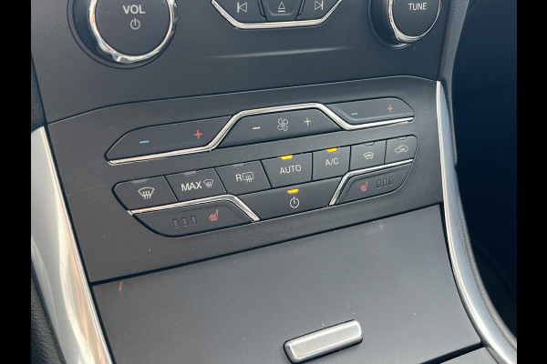 Ford S-Max 2.5 FHEV Titanium 190pk | Panoramadak | Trekhaak | Adaptieve Cruise | Winterpack