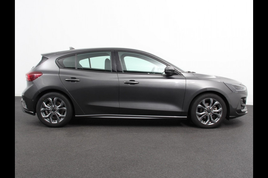 Ford Focus 1.0 125 PK Hybrid ST Line Navigatie Climate Control Led Dab Camera Parkeer sensoren Cruise Control Lichtmetalen velgen