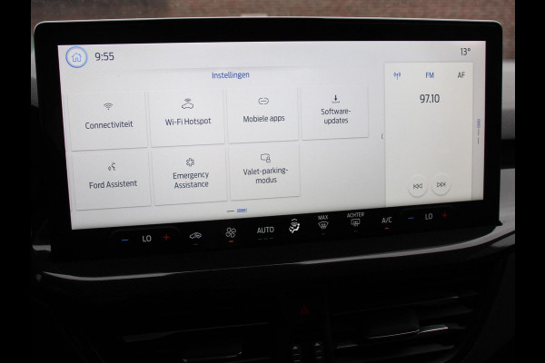 Ford Focus 1.0 125 PK Hybrid ST Line Navigatie Climate Control Led Dab Camera Parkeer sensoren Cruise Control Lichtmetalen velgen