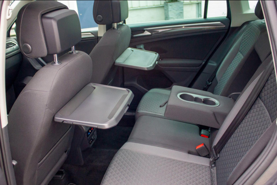 Volkswagen Tiguan 1.5 TSI Comfortline Business | Prijs rijklaar incl. 12 mnd garantie | Trekhaak Panodak Navi Elek Klep Stoelverw