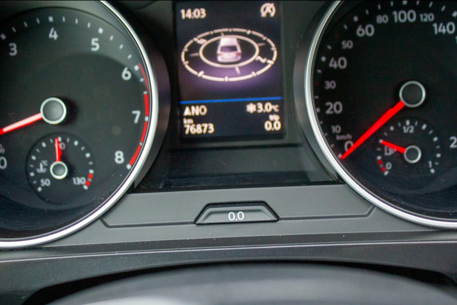 Volkswagen Tiguan 1.5 TSI Comfortline Business | Prijs rijklaar incl. 12 mnd garantie | Trekhaak Panodak Navi Elek Klep Stoelverw