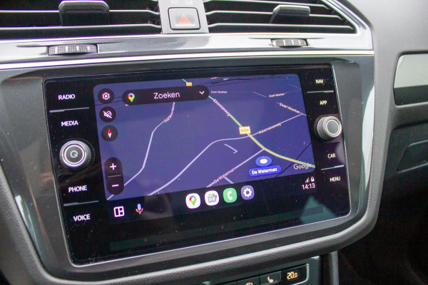 Volkswagen Tiguan 1.5 TSI Comfortline Business | Prijs rijklaar incl. 12 mnd garantie | Trekhaak Panodak Navi Elek Klep Stoelverw
