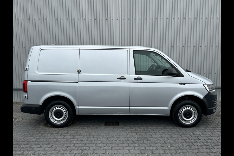 Volkswagen Transporter 2.0 TDI L1H1 Comfortline*DSG*A/C*NAVI*CRUISE*