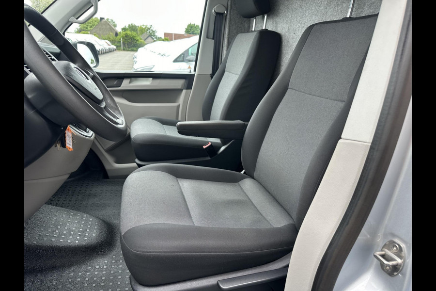 Volkswagen Transporter 2.0 TDI L1H1 Comfortline*DSG*A/C*NAVI*CRUISE*