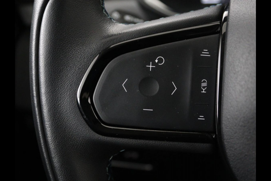 Lynk & Co 01 1.5 Plug In | Panoramadak | Infinity by Harman | 360 camera | Adaptive cruise | Stoelverwarming | Carplay | Memory | Full LED