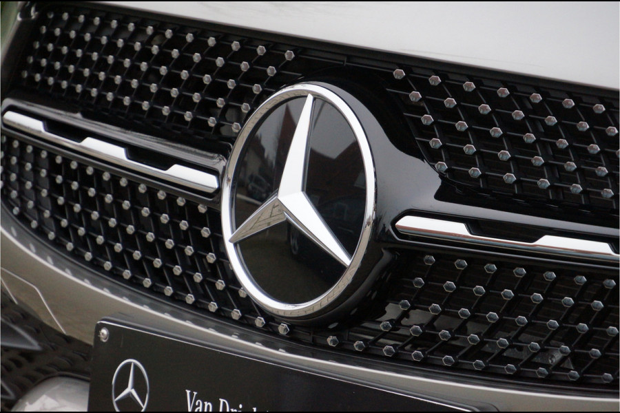 Mercedes-Benz GLC 300 4MATIC AMG line | Pano Distronic Memory Trekhaak