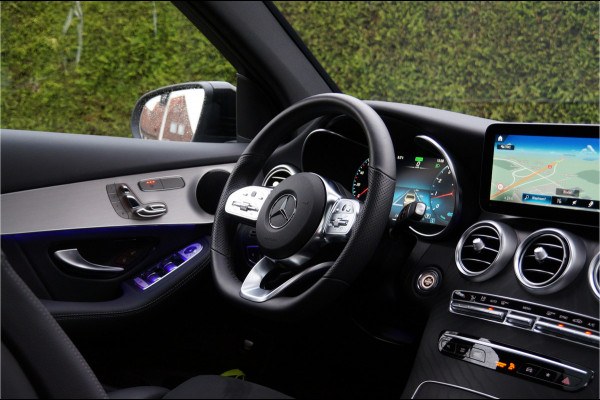 Mercedes-Benz GLC 300 4MATIC AMG line | Pano Distronic Memory Trekhaak
