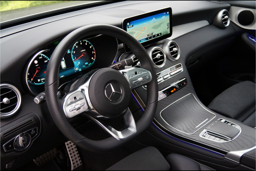 Mercedes-Benz GLC 300 4MATIC AMG line | Pano Distronic Memory Trekhaak