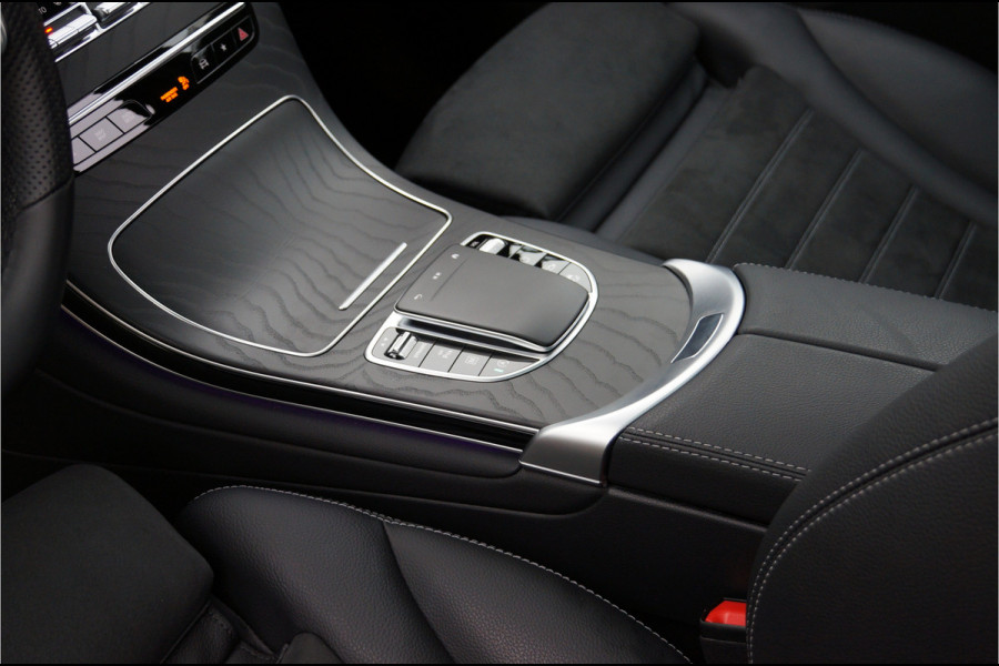 Mercedes-Benz GLC 300 4MATIC AMG line | Pano Distronic Memory Trekhaak
