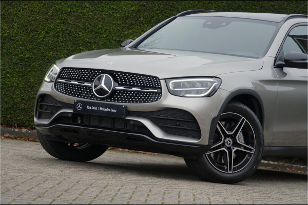 Mercedes-Benz GLC 300 4MATIC AMG line | Pano Distronic Memory Trekhaak
