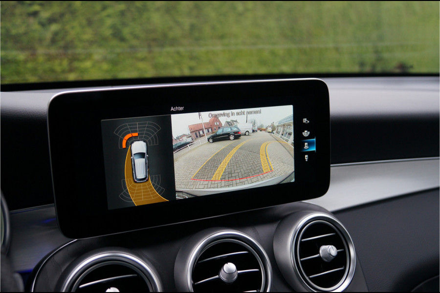 Mercedes-Benz GLC 300 4MATIC AMG line | Pano Distronic Memory Trekhaak