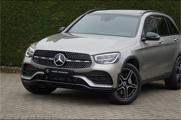 Mercedes-Benz GLC 300 4MATIC AMG line | Pano Distronic Memory Trekhaak
