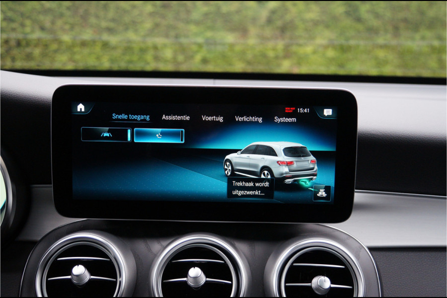 Mercedes-Benz GLC 300 4MATIC AMG line | Pano Distronic Memory Trekhaak