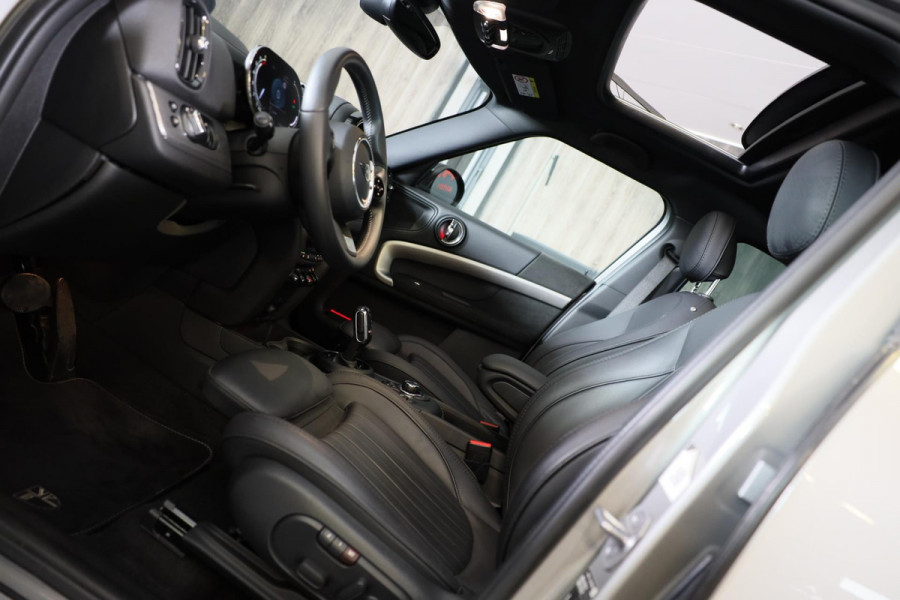 MINI Countryman 1.5 Cooper John Cooper Works / AUT / Elek Stoelen / Navi / Digital Cockpit / ACC / Leder / Open Pano / Led