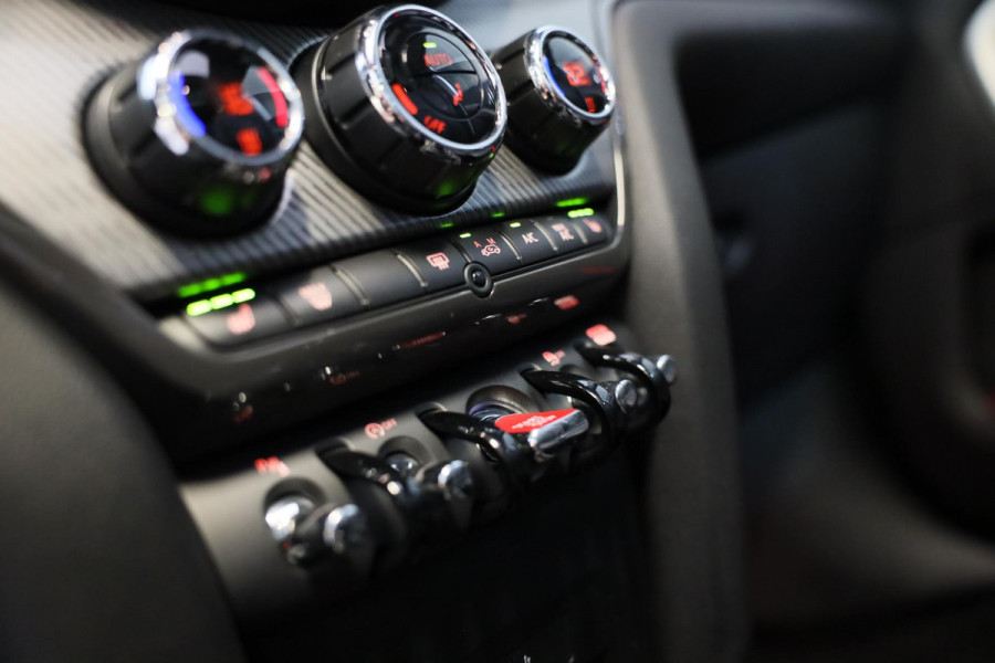 MINI Countryman 1.5 Cooper John Cooper Works / AUT / Elek Stoelen / Navi / Digital Cockpit / ACC / Leder / Open Pano / Led