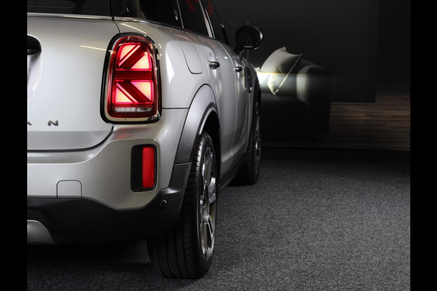 MINI Countryman 1.5 Cooper John Cooper Works / AUT / Elek Stoelen / Navi / Digital Cockpit / ACC / Leder / Open Pano / Led