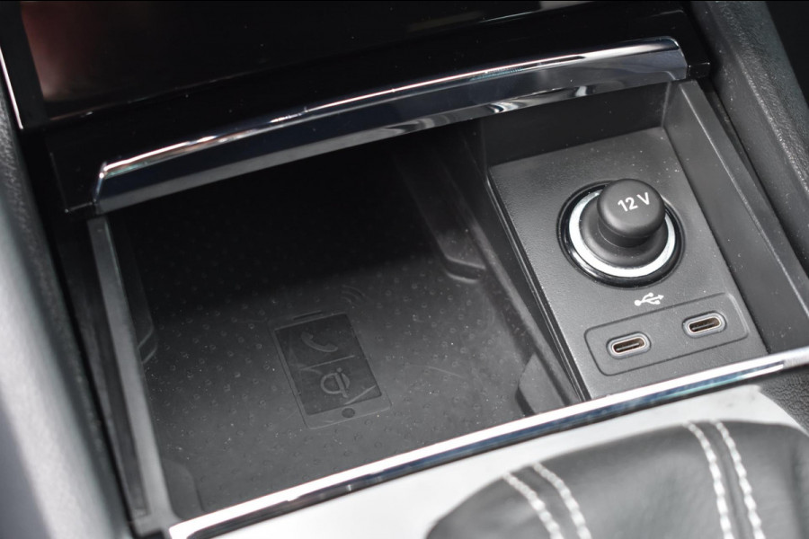 Škoda Karoq 1.5 TSI ACT Sportline | TREKHAAK | CANTON | VIRTUAL COCKPIT | ACC | APPLE CARPLAY | ANDROID AUTO | STUURVERWARMING