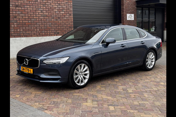 Volvo S90 2.0 T4 Momentum+ / 190 PK / Trekhaak / Automaat / Leder + Stoelverwarming / Adaptive Cruise / Navigatie