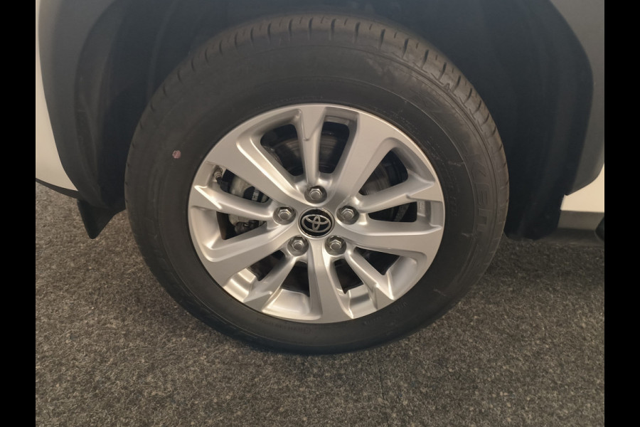 Toyota Yaris Cross 1.5 Hybrid 115 Active Rijklaar + Fabrieksgarantie tot 11-2030 Henk Jongen Auto's in Helmond,  al 50 jaar service zoals 't hoort!