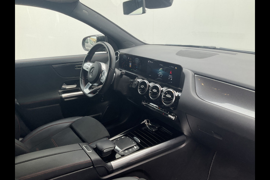 Mercedes-Benz GLA 250 e Business Solution AMG PHEV Nav/Cruise Stoelverw Digi-Dash Uitstraling!