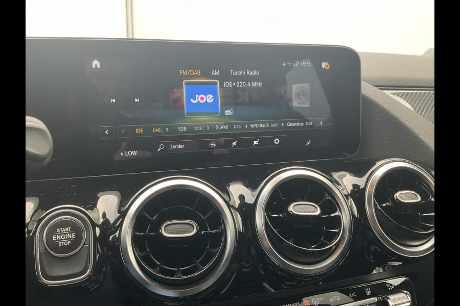 Mercedes-Benz GLA 250 e Business Solution AMG PHEV Nav/Cruise Stoelverw Digi-Dash Uitstraling!