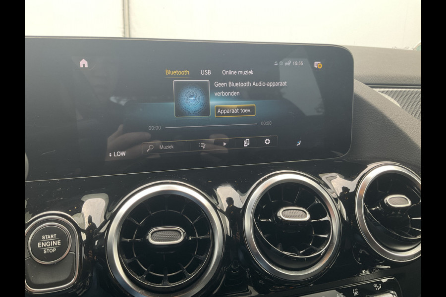 Mercedes-Benz GLA 250 e Business Solution AMG PHEV Nav/Cruise Stoelverw Digi-Dash Uitstraling!