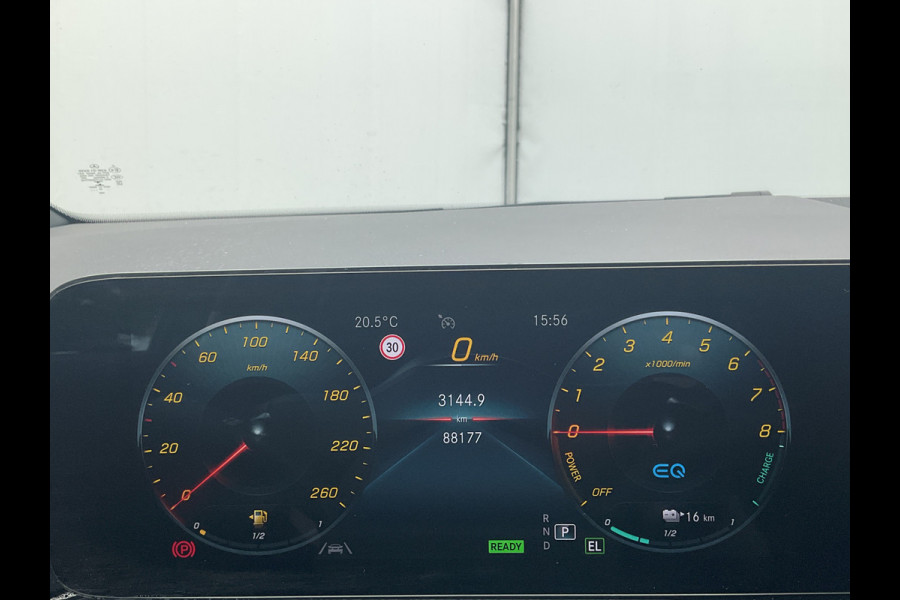 Mercedes-Benz GLA 250 e Business Solution AMG PHEV Nav/Cruise Stoelverw Digi-Dash Uitstraling!