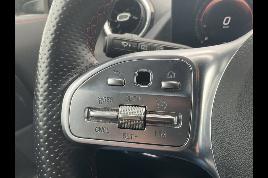 Mercedes-Benz GLA 250 e Business Solution AMG PHEV Nav/Cruise Stoelverw Digi-Dash Uitstraling!