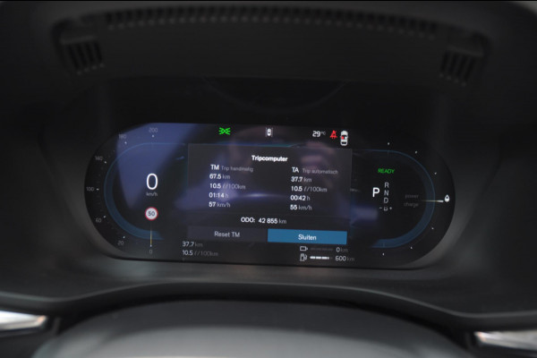 Volvo XC60 T6 350PK Automaat Plus Dark 360 camera / elektrisch bedienbare voorstoelen / Memory seats / stoelverwarming voor en achter/ stuurverwarming / BLIS