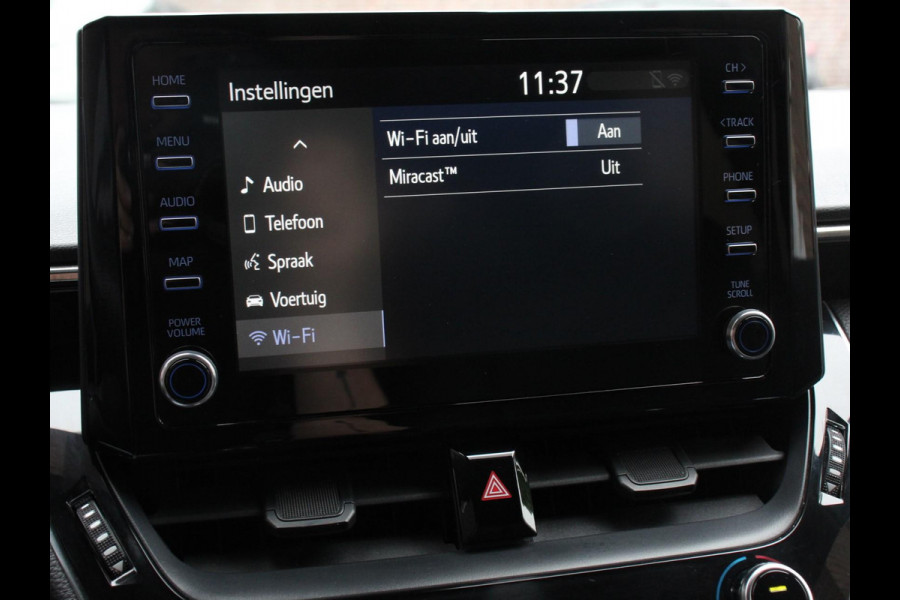 Toyota Corolla 1.8 Hybrid Comfort Climate control Navigatie Cruise control LED Achteruitrij camera Apple Carplay/ Android Auto