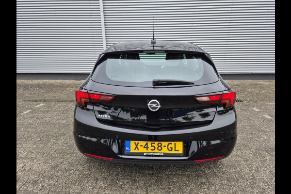 Opel Astra 1.4 Business Automaat, airco,cruise,navigatie/achteruitrijcamera,parkeersensoren,