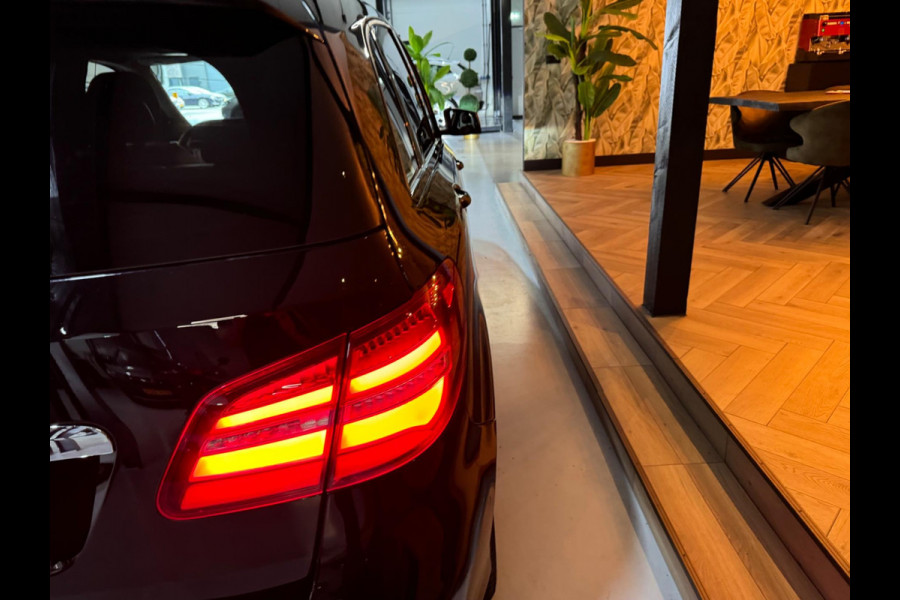 Mercedes-Benz B-Klasse 180 Urban Style Edition Garantie Camera PDC Cruise Navi Clima Led Rijklaar