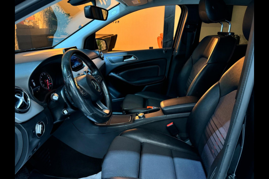 Mercedes-Benz B-Klasse 180 Urban Style Edition Garantie Camera PDC Cruise Navi Clima Led Rijklaar