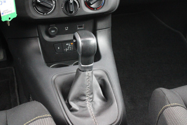Citroën C3 1.2 110PK AUTOMAAT FEEL | TREKHAAK | AIRCO | CRUISE CONTROL | LAGE KM STAND! |