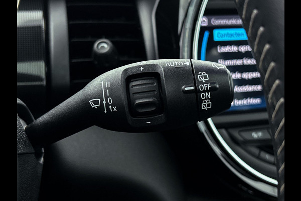 MINI Cooper SE Yours 33 kWh | PANO | CARPLAY | HARM/KARD | StoelverW | Dealer onderH | NL-Auto | 1e eig | ETC