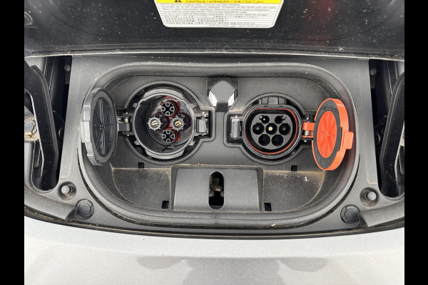 Nissan Leaf Tekna 40 kWh Aut. *LEATHER-FABRIC | FULL-LED | BOSE-SURROUND | ADAPTIVE-CRUISE | TOPVIEW | KEYLESS | NAVI-FULLMAP | BLINDSPOT | DAB+ | PDC | HEATED-COMFORTSEATS | TOWBAR | DIGI-COCKPIT | 17"ALU